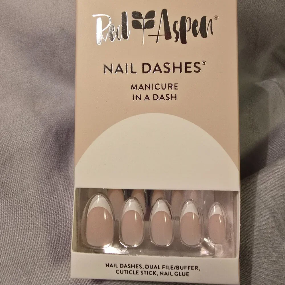 Red‎ Aspen Nail Dashes ✨Classic French Tammy - NIB